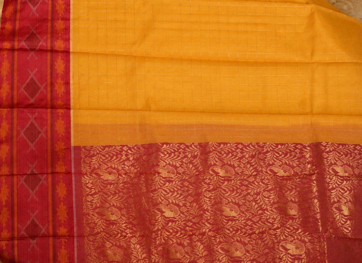 Golden Dawn - Like the first light of dawn—bright, graceful and woven to shine
