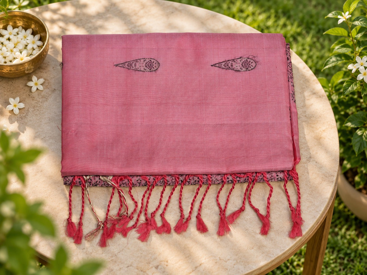 Gulabi Noor - Rose pink, with a little more to reveal.